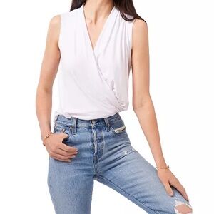 1. State Women’s Sleeveless‎ Cross Front Wrap Top Women’s Size Large NWT